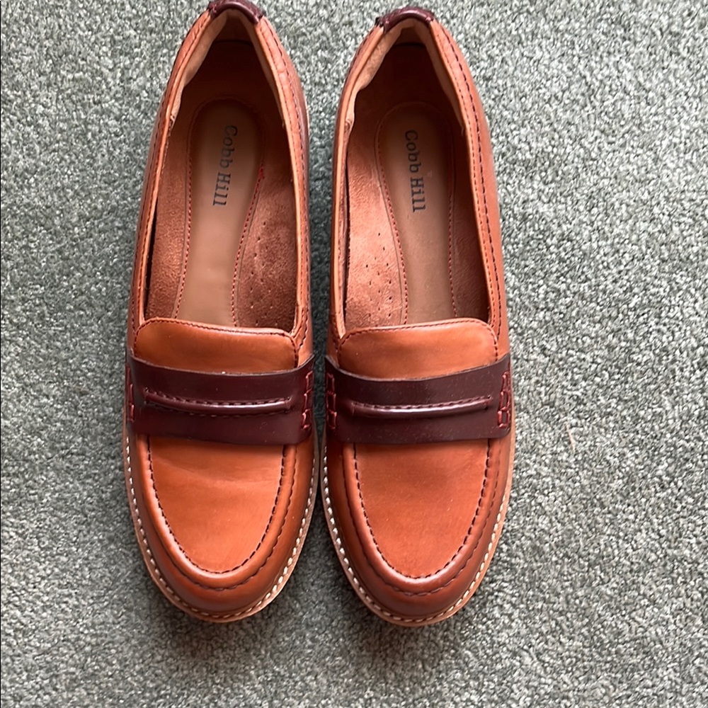 Cobb Hill by New Balance Brown Flats with Moccasin Stitching